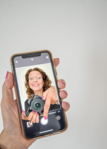 OH8230 SNAP  How to get the perfect portrait on your phone 8211 with Pictoria